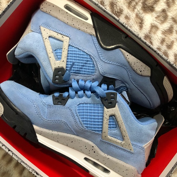 jordan 4 unc